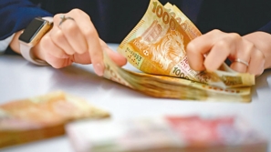 香港 | 恒生半年定存息加至2.5厘，追平中銀