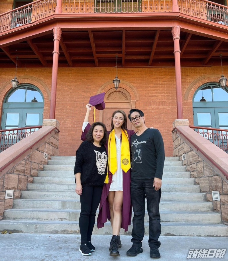 Tiffany為入行一度放棄讀大學(xué)，拍《超》前開始靠遙距學(xué)習(xí)，最終取得學(xué)位完成父母心願。