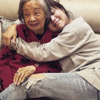 梅小惠媽媽今年已經(jīng)90歲。