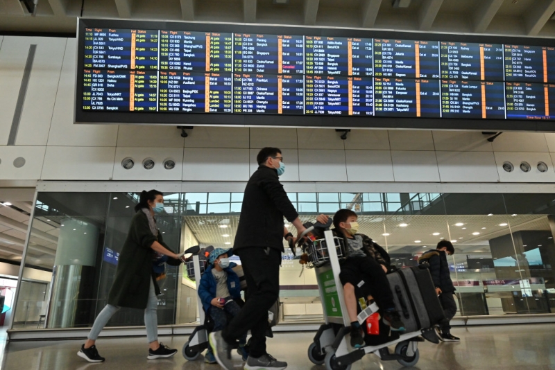 香港防疫措施放寬。 黃頌偉攝