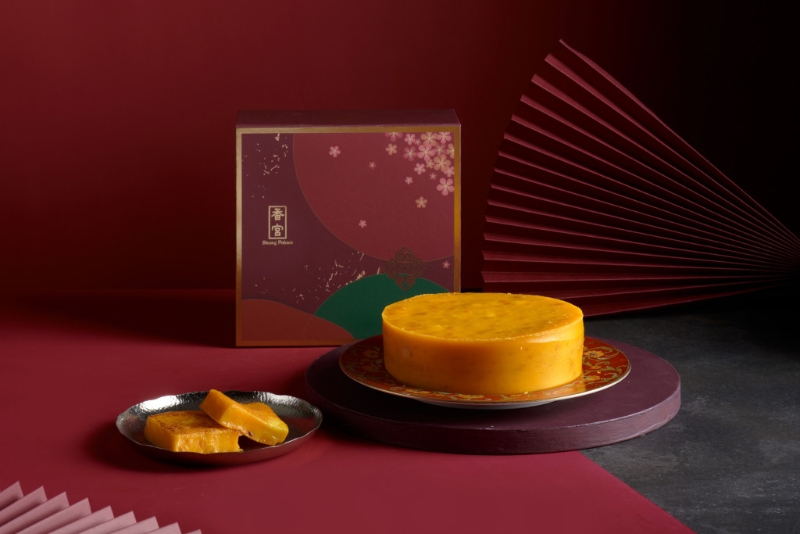 九龍香格里拉的米芝蓮星級(jí)中菜廳香宮，新推「香宮金沙奶黃糕」（$358），