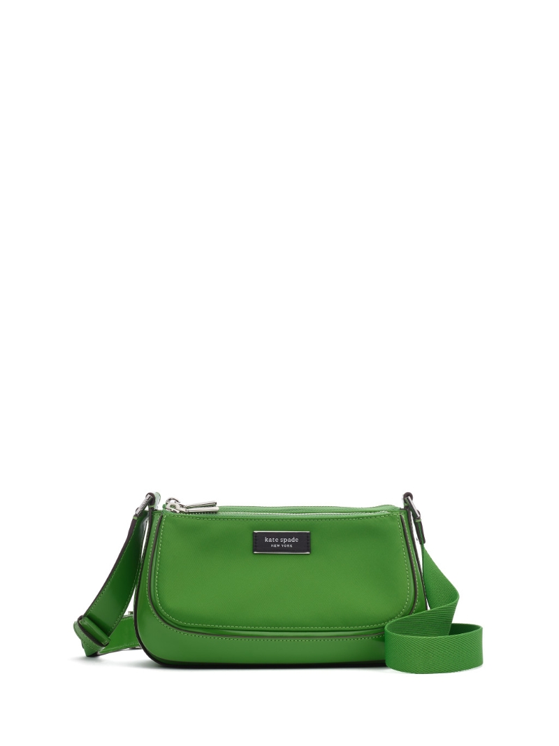 Sam Icon尼龍East-West中型號斜揹袋/$3，000/kate spade New York。