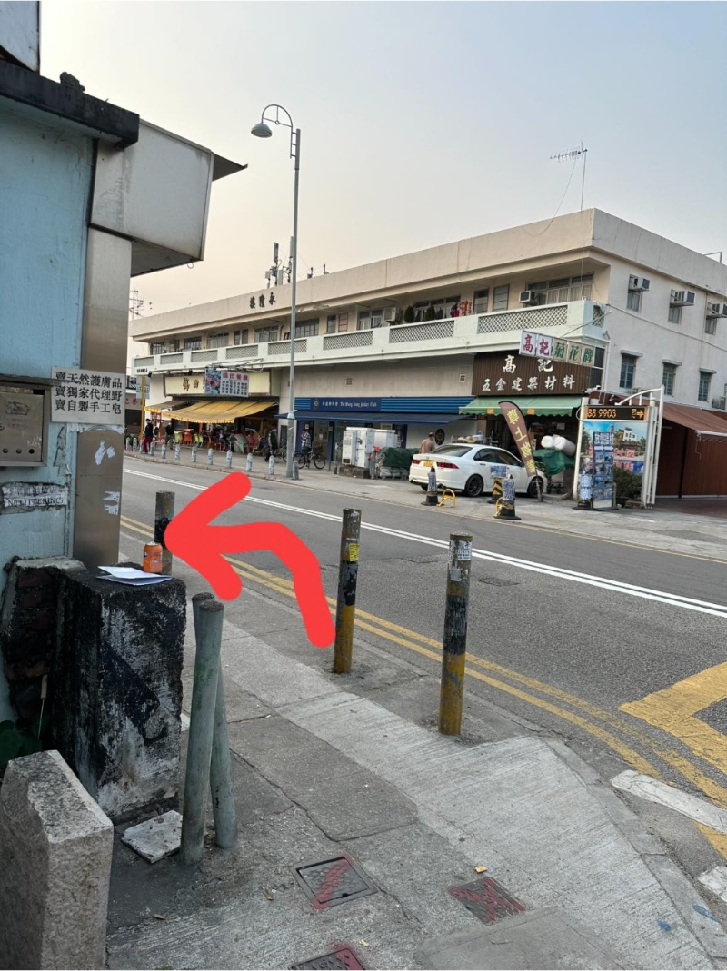 這家「懷舊愛心粉仔」就在錦田馬會投注站對面