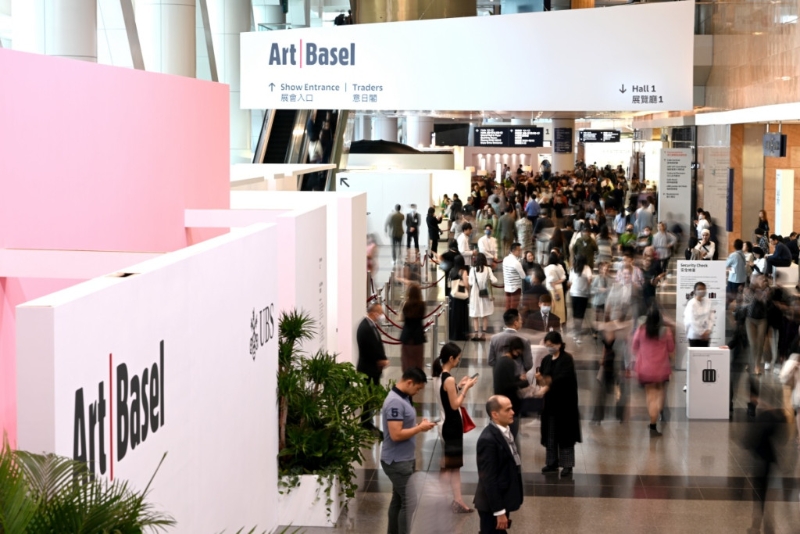 今屆《Art Basel香港2023》及《Art Central 2023》2大藝術(shù)展人頭涌涌