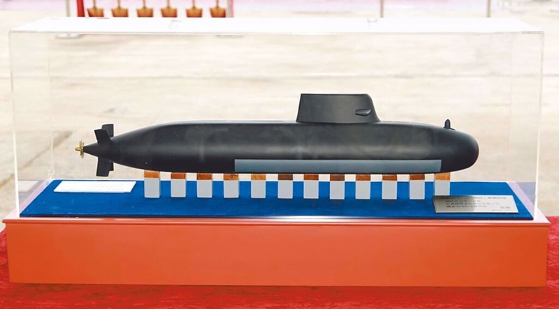 臺(tái)造潛艦IDS主要構(gòu)型的模型艦