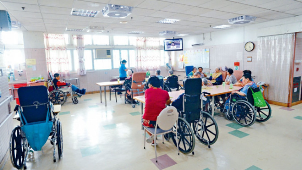 “院舍輸入護(hù)理員特別計劃”將于在6月19日推出