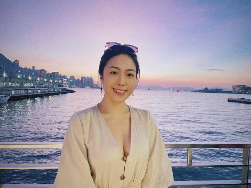 唐海汶早前曬出低胸照。