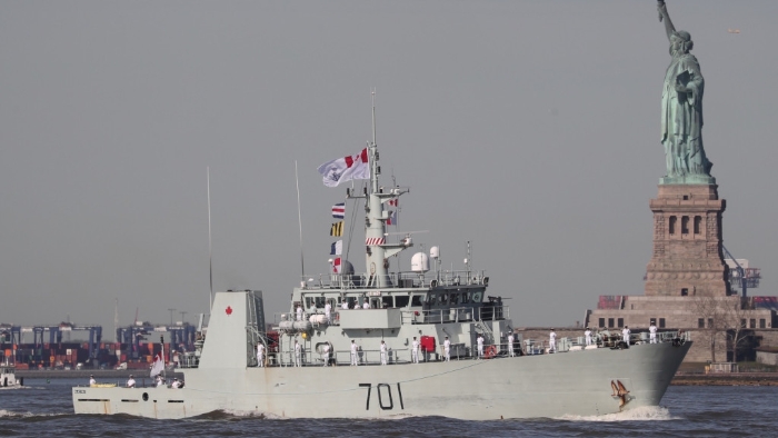 加拿大海軍格雷斯灣號(hào)（HMCS Glace Bay）