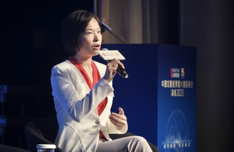 王秀麗
