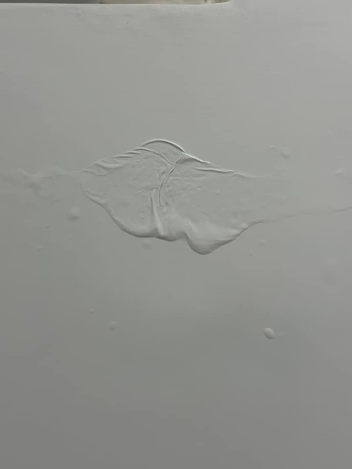 大雨后家居墻身出現(xiàn)水泡，保險(xiǎn)理賠看一因素