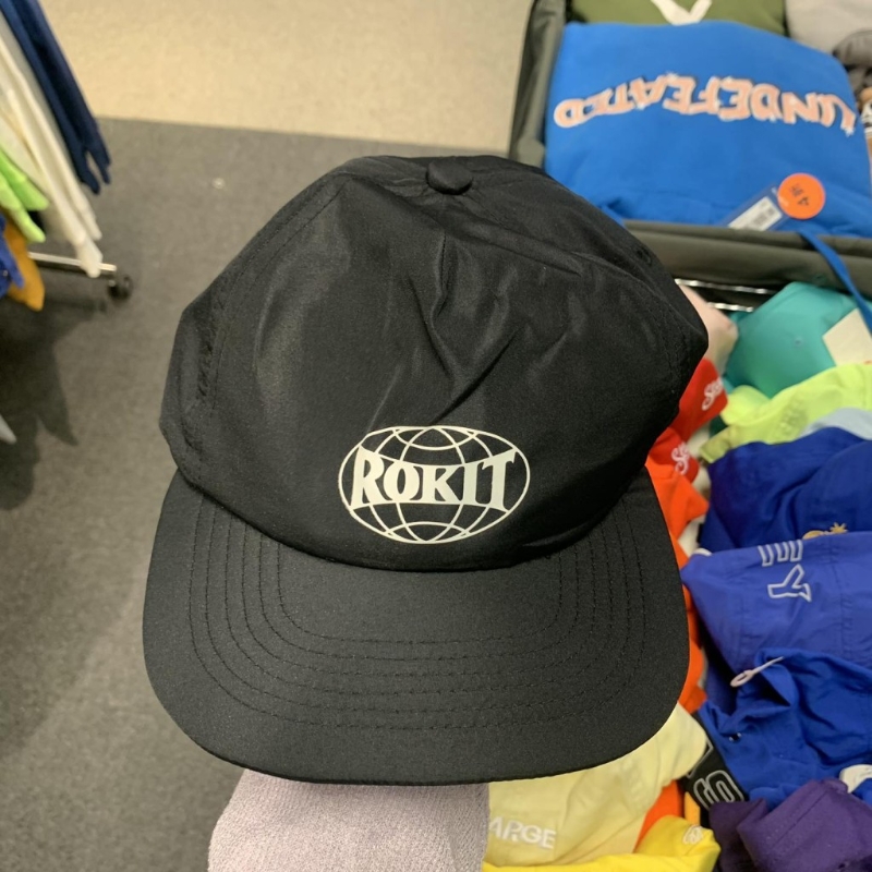 Cap帽（圖片來源：Harbour City Bazaar），