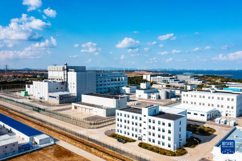 華能石島灣高溫氣冷堆示范工程外景（資料照片）。新華社