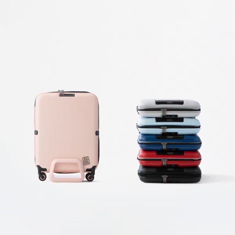 Jollying Pebble折疊式瘦身行李箱、原價$899至$1,999、F、現(xiàn)售$759至$1,799、F。