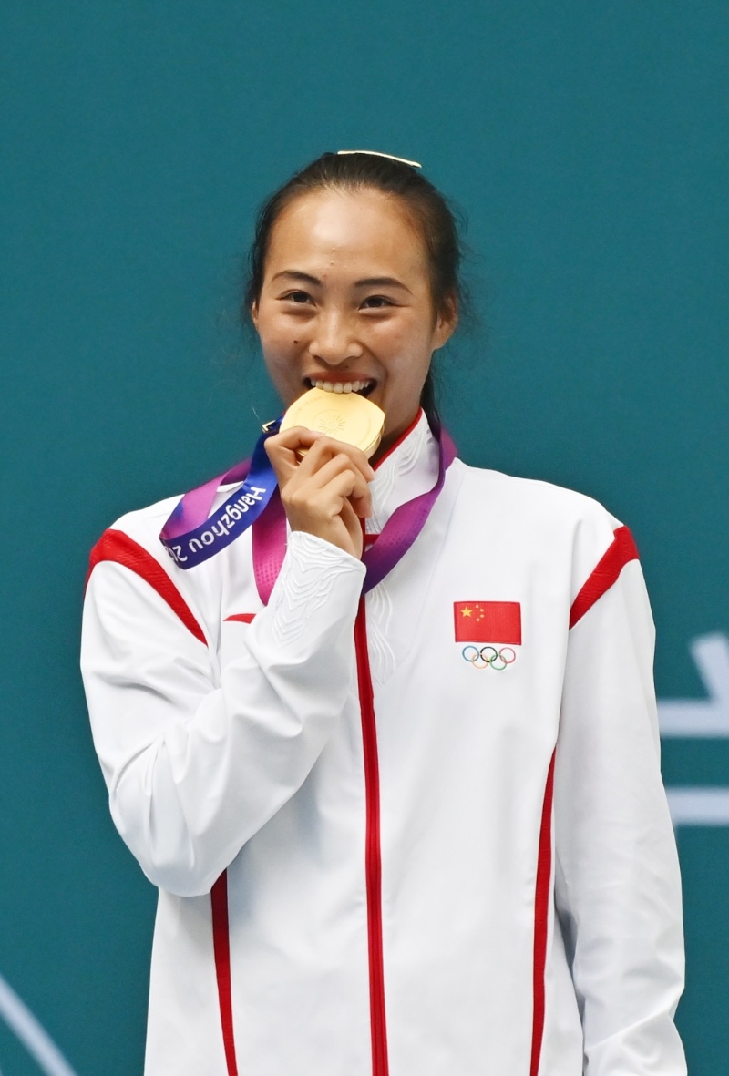 中國女網(wǎng)頭號球員鄭欽文排名第15位。 新華社