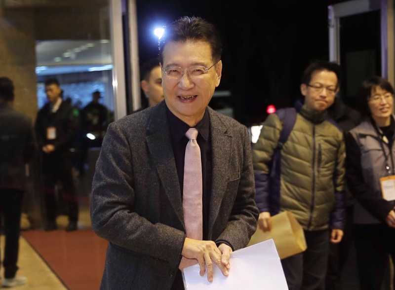 國(guó)民黨副領(lǐng)導(dǎo)人候選人趙少康雖在政見發(fā)表會(huì)口誤，但沈政男認(rèn)為反而讓他看起來更可親。
