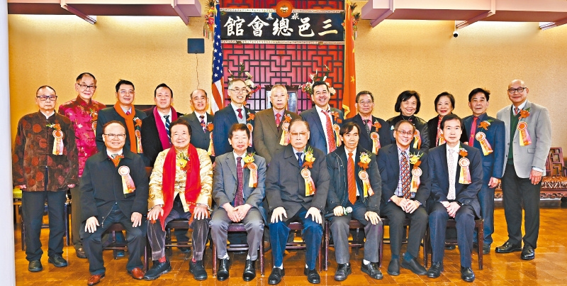 三邑總會館主席楊國興、書記陸潮基；南海福蔭堂總理關(guān)信民、番禺昌后堂總理?xiàng)罡赡堋㈨樀滦邪蔡弥飨瘏菄鴮汈呷囟潞嫌?。馬紅兵攝