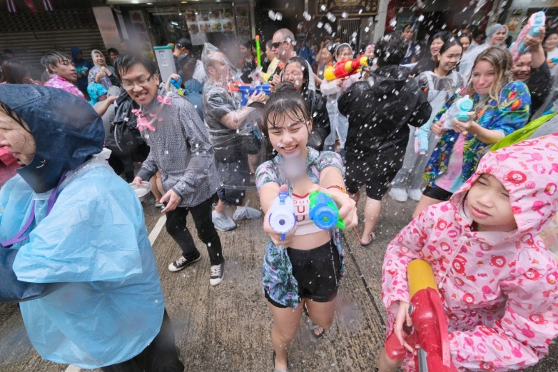 九龍城潑水節(jié)2024｜潑水泰繽紛嘉年華4月舉行！
