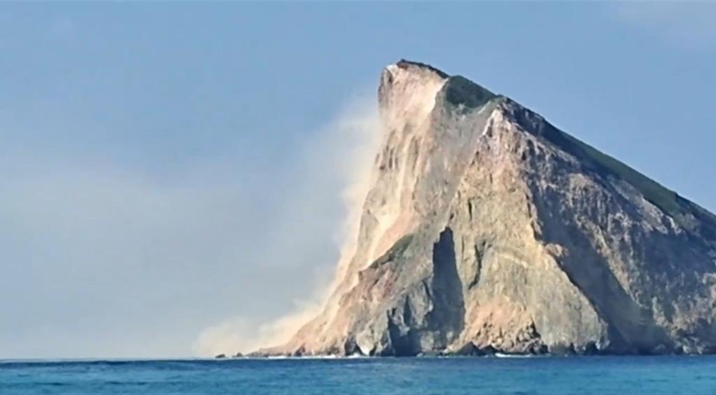 龜山島