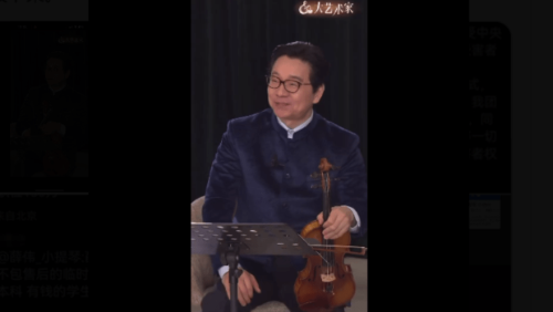 小提琴演奏家薛偉在電視節(jié)目中公開指童衛(wèi)東受賄、嫖娼，“包小三”