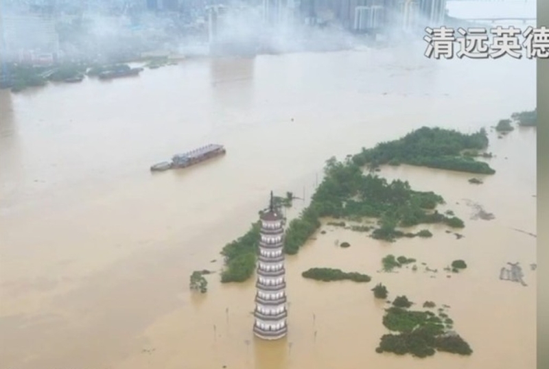 清遠(yuǎn)嚴(yán)重水浸如澤國(guó)。