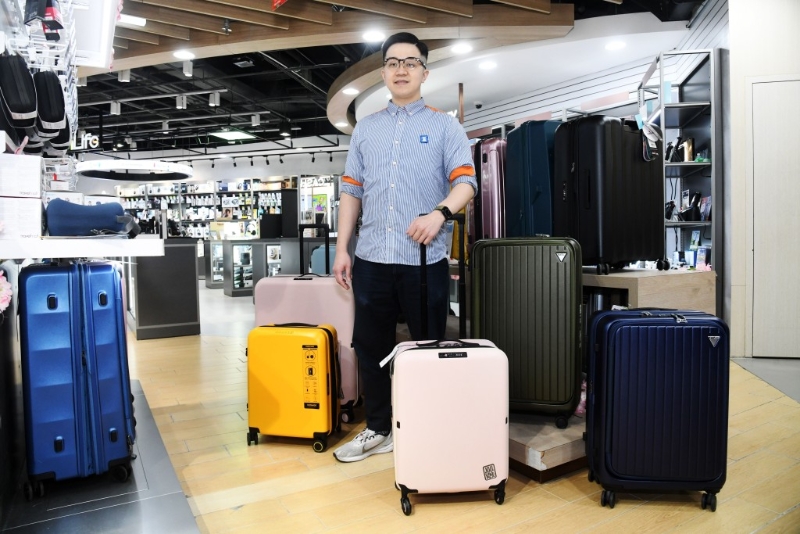 豐澤電器高級顧客服務(wù)顧問Mac Chan