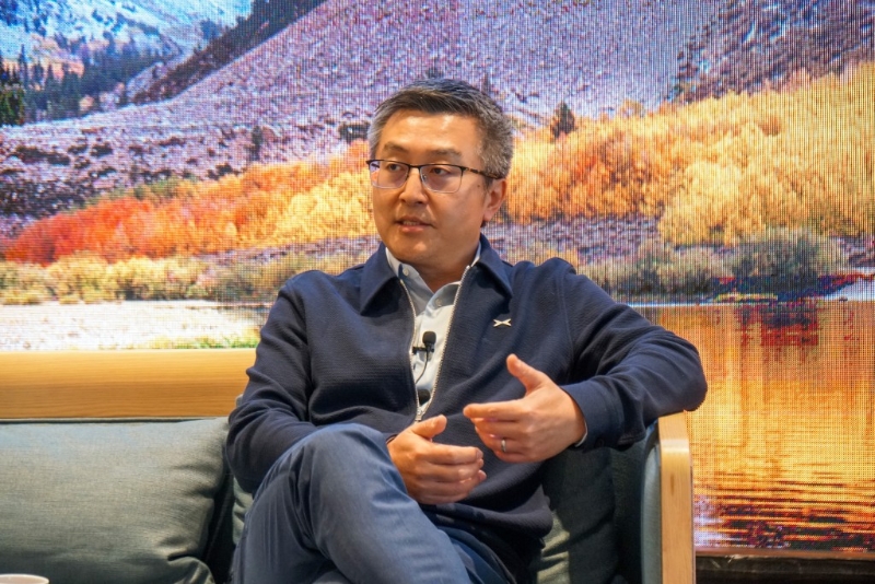 小鵬汽車名譽(yù)副董事長(zhǎng)兼聯(lián)席總裁顧宏地博士指出，車廠今年將加快推展全球化策略。