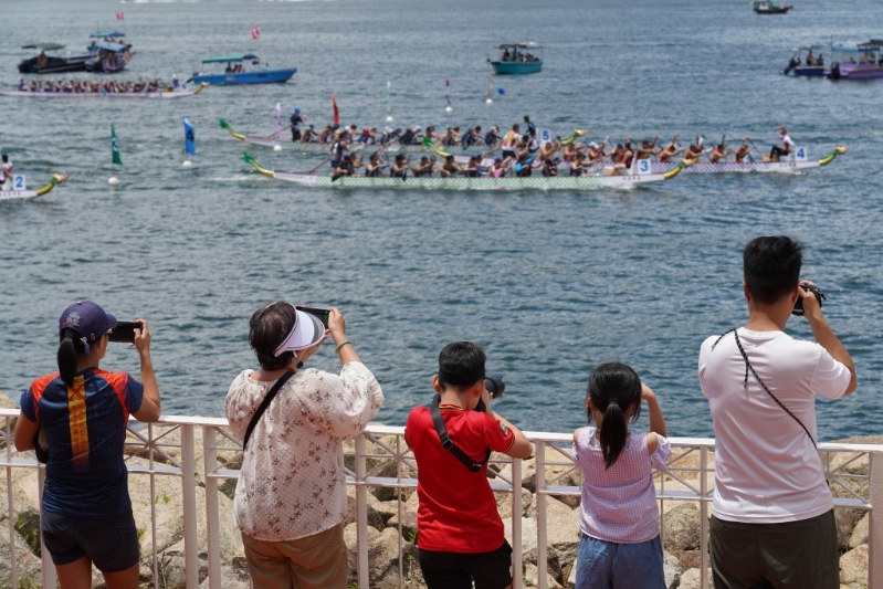 去年在大埔海濱公園舉辦的“2023大埔區(qū)龍舟競賽”。資料圖片