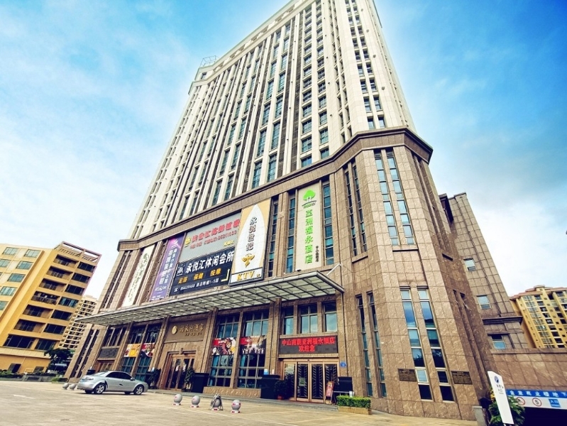 中山南朗亞洲福永酒店下月的的訂房率已達(dá)7、8成，當(dāng)中絕大部分是來(lái)自香港和深圳的團(tuán)客。