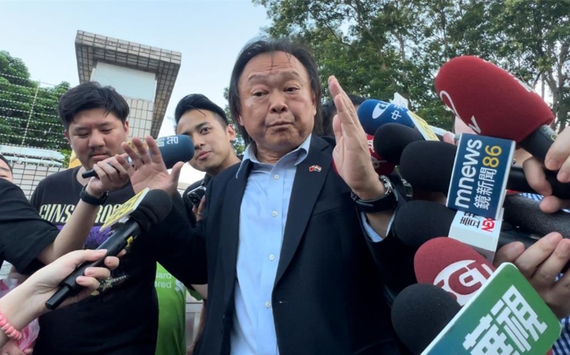 王世堅