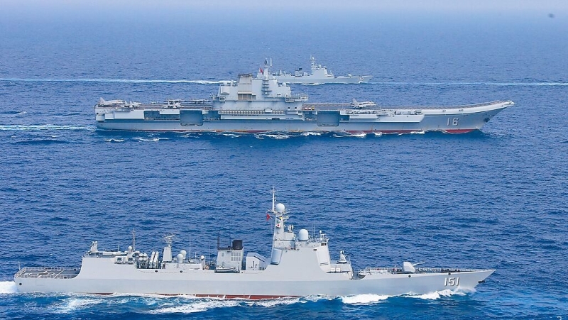 解放軍遼寧艦航母編隊(duì)。 資料圖