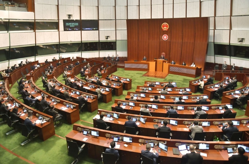 李家超于10月17日早上10時半至12時，在立法會舉行行政長官答問會。 資料圖片