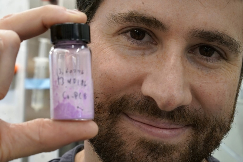 鈷可利用于化學、生物等多個范疇。(路透社)