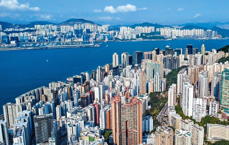 本港樓市今年2月底全面撤辣至今逾半年，吸引不少內(nèi)地買家來港置業(yè)。