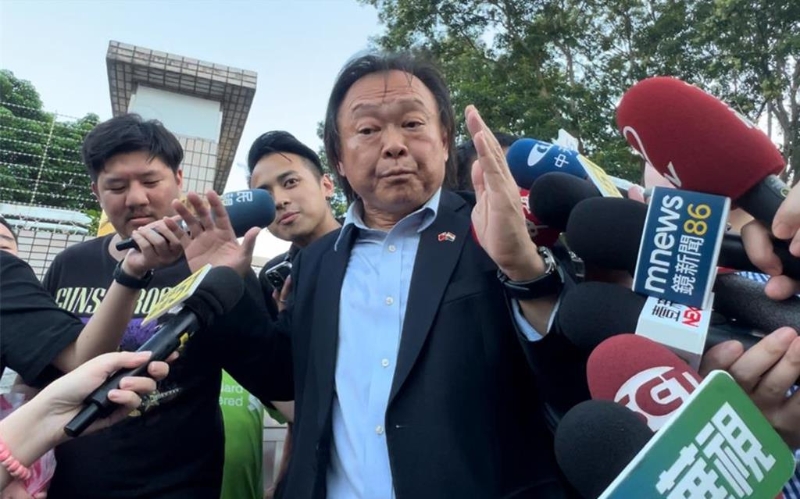 王世堅