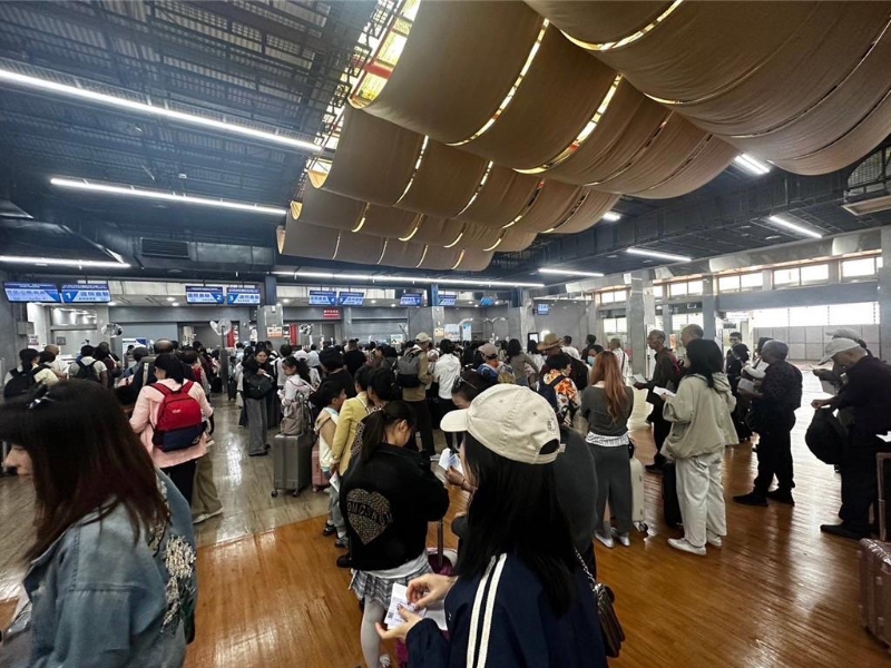 金門小三通今日金廈泉航線進、出港人次多達5763人再創(chuàng)復航后單日新高，其中包含了1475位大陸游客到訪金門，同樣也刷新了單日入境陸客的紀錄。(圖／金門縣政府提供)