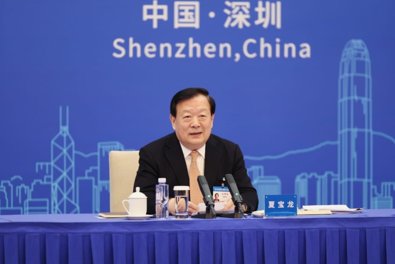 港澳辦主任夏寶龍于8日在深圳召開的2024年香港工商界人士座談會上指出，香港要大力推動創(chuàng)科發(fā)展，加大創(chuàng)科資源投入，壯大創(chuàng)科產(chǎn)業(yè)規(guī)模。