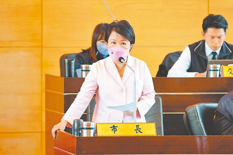臺中市長盧秀燕是否參選國民黨主席，始終沒表態(tài)。