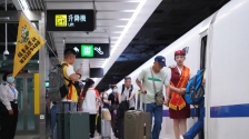 圣誕︱高鐵香港至西安北1.5開(kāi)通，崔定邦：價(jià)格固定比機(jī)票更具優(yōu)勢(shì)