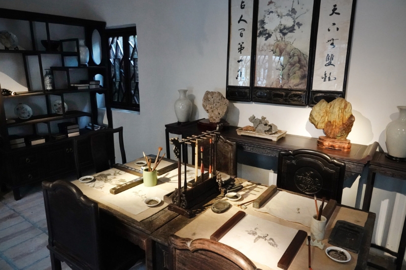 十香園畫(huà)室內(nèi)景