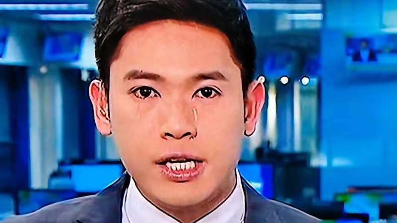 TVB主播報(bào)新聞兩行眼淚直流片瘋傳