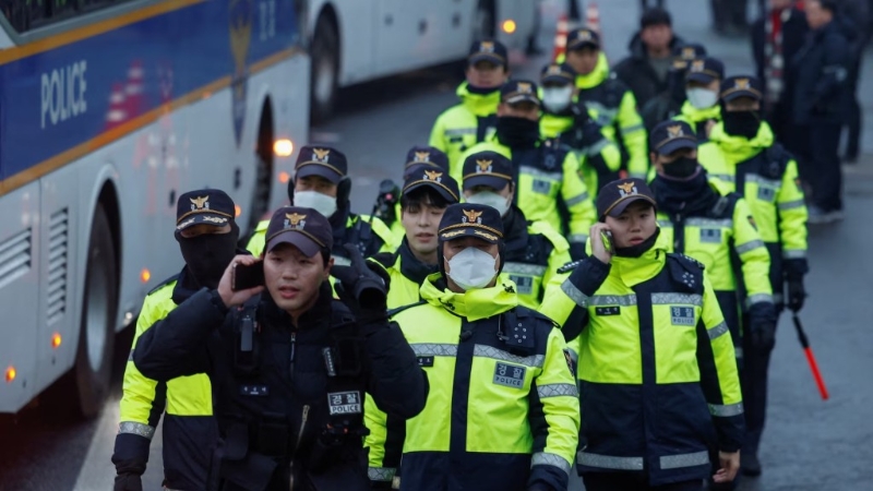 韓國(guó)公調(diào)處將尹錫悅逮捕令工作交給警方執(zhí)行。 路透社