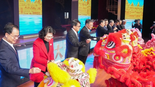 赤坎?廣東華僑國際旅游度假區(qū)正式開業(yè)