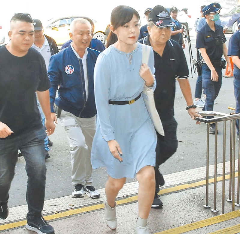 停職中的新竹市長(zhǎng)高虹安。