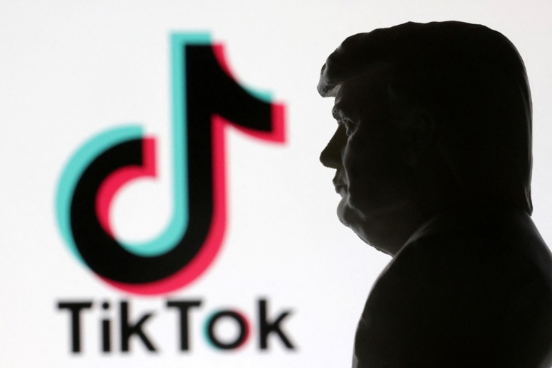 短影音平臺TikTok在美國面臨的“不賣救禁”命令即將于19日生效，傳出特朗普考慮上任后簽署行政命令，讓命令暫緩執(zhí)行60至90天。路透社