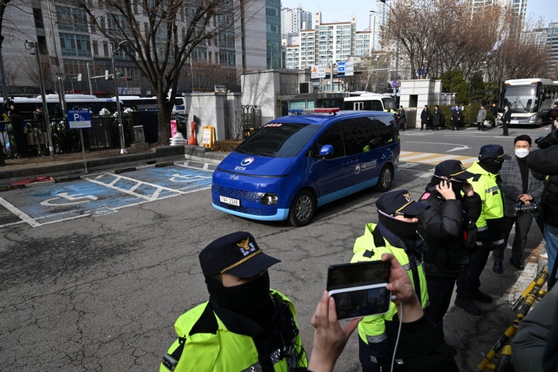 警察