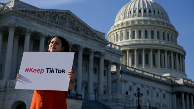 2025-01-17T191826Z_1577089840_RC2KK6AM8MV2_RTRMADP_3_USA-TIKTOK-SHOP
