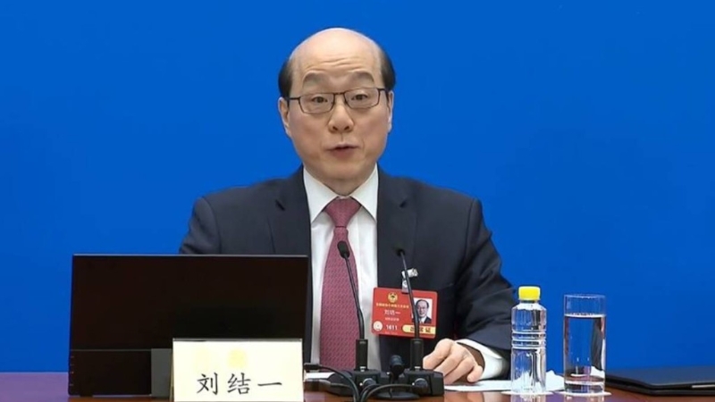 劉結(jié)一主持政協(xié)記者會。 新華社