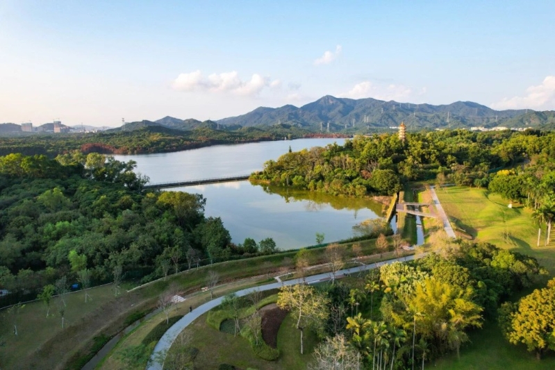 環(huán)西麗湖綠道（碧道） 深圳首個(gè)綠道碧