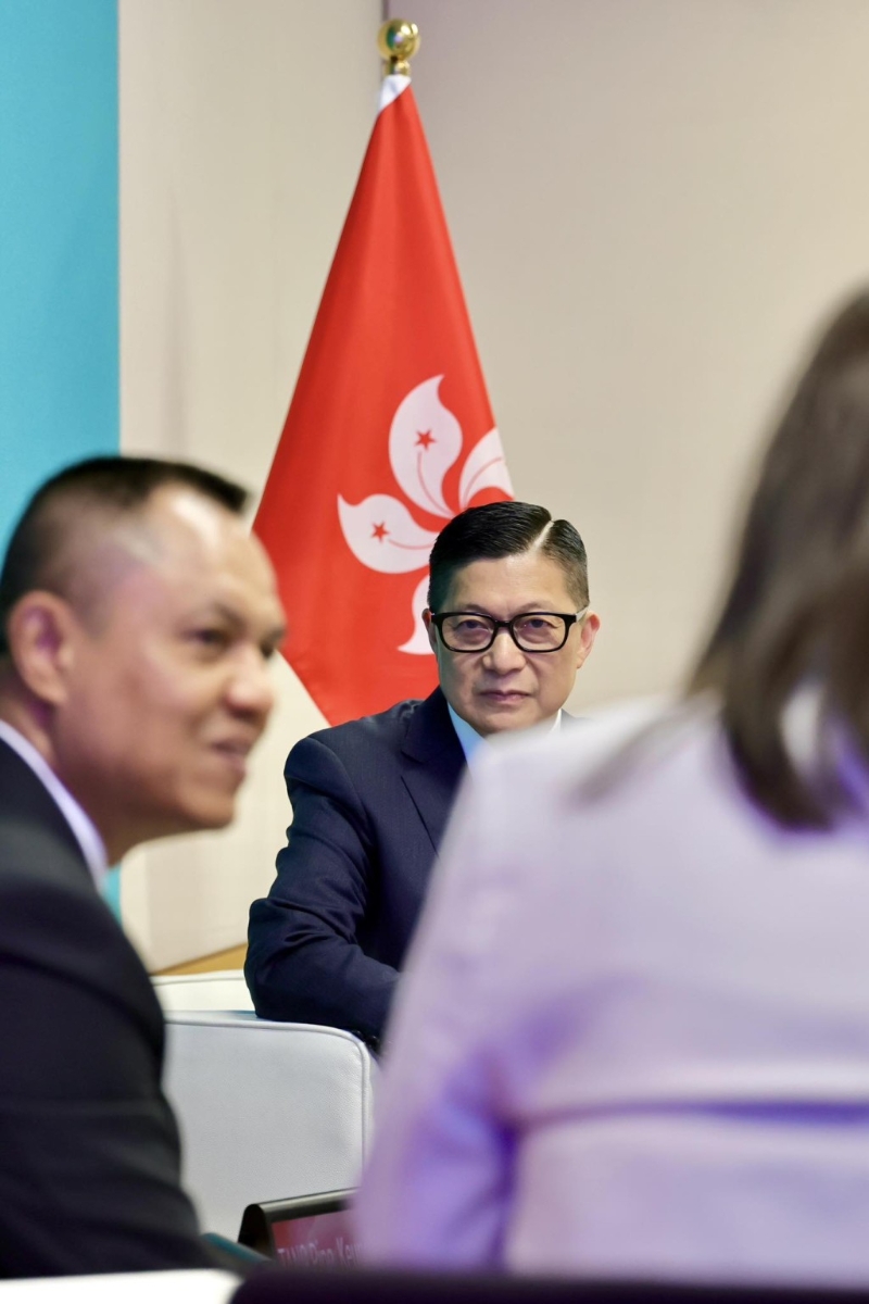 鄧炳強表示，要打擊跨境詐騙集團，防止再有受害者出現(xiàn)。 鄧炳強fb