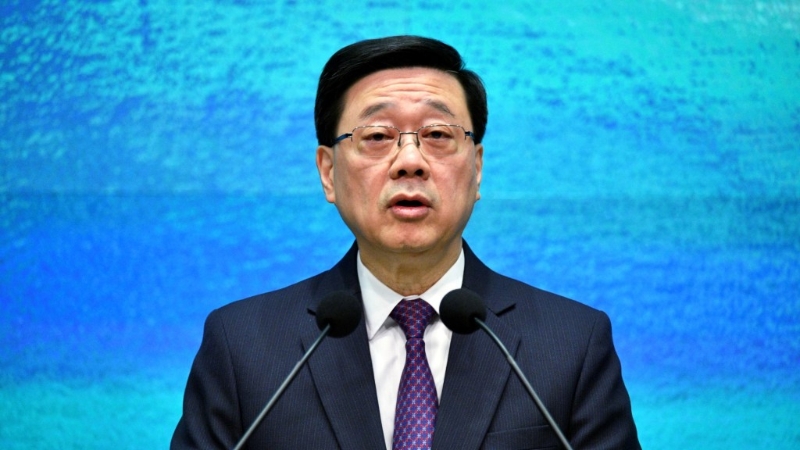 李家超